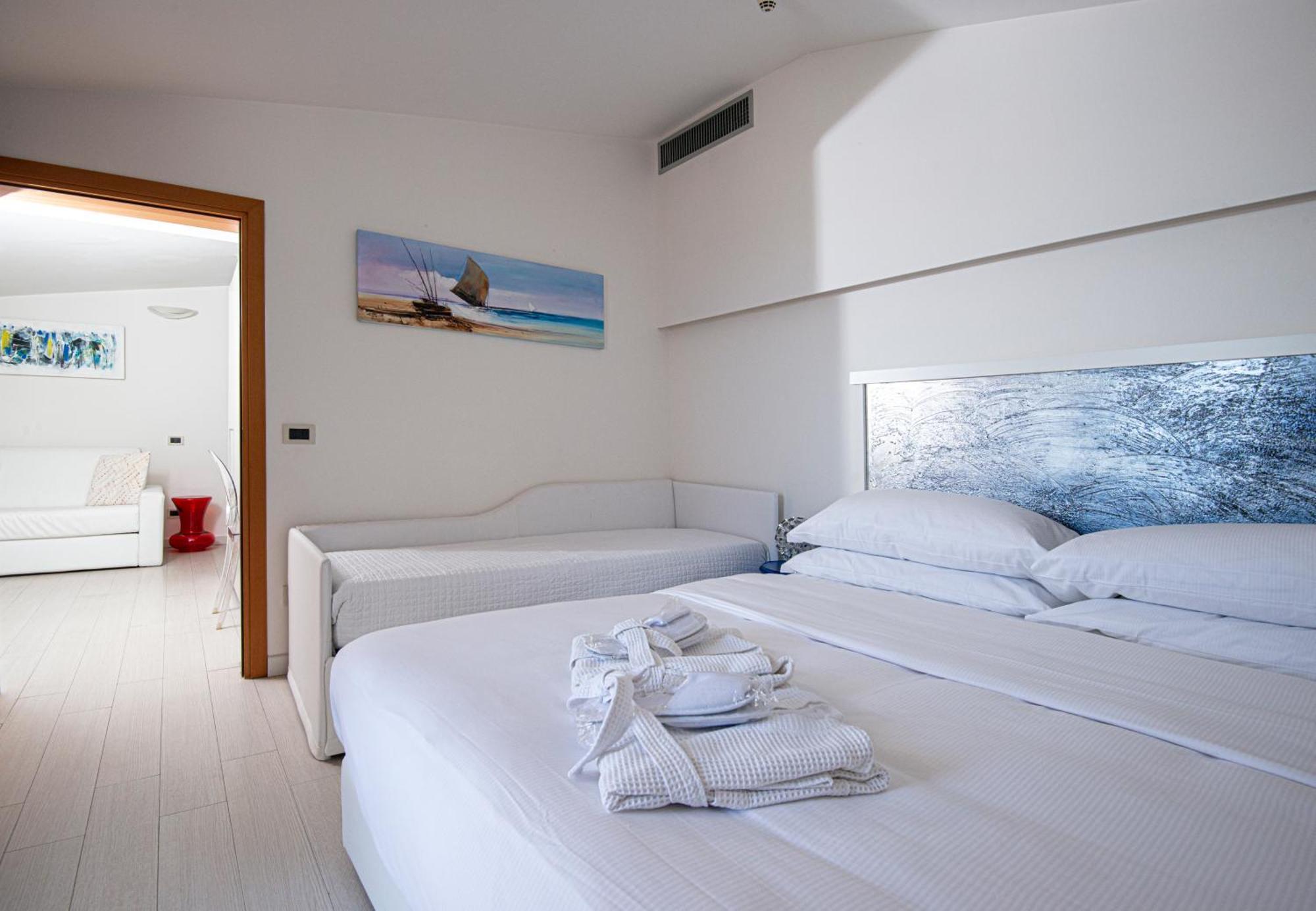Hotel Savoy Caorle Exterior photo