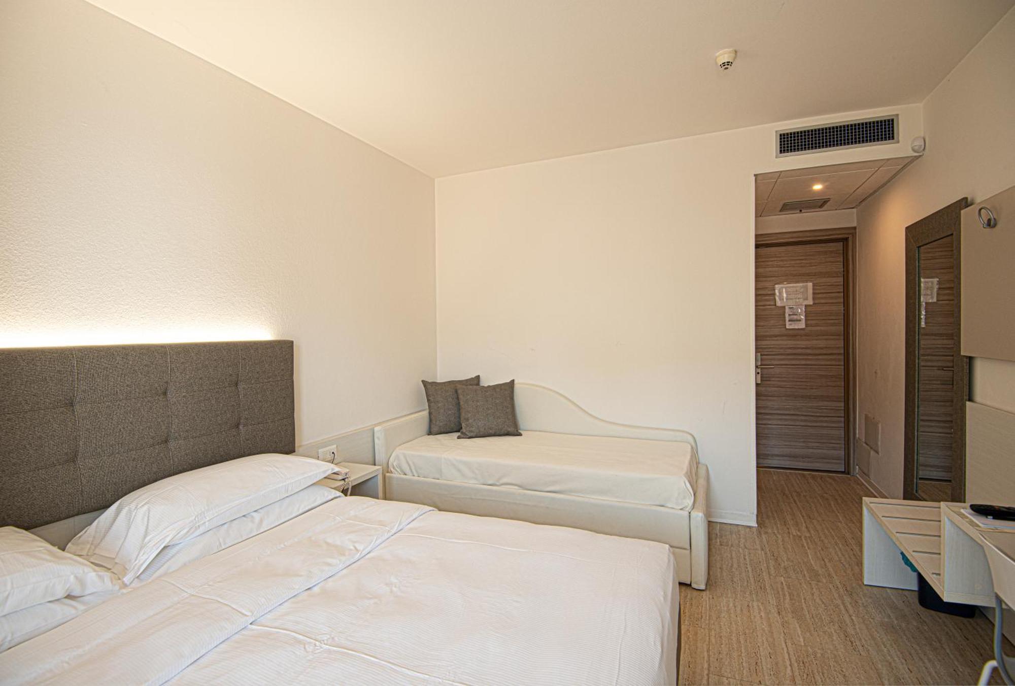 Hotel Savoy Caorle Exterior photo